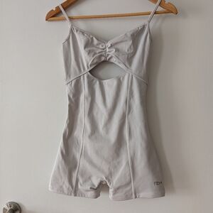 Frankie's Bikinis Clara Cutout onsie